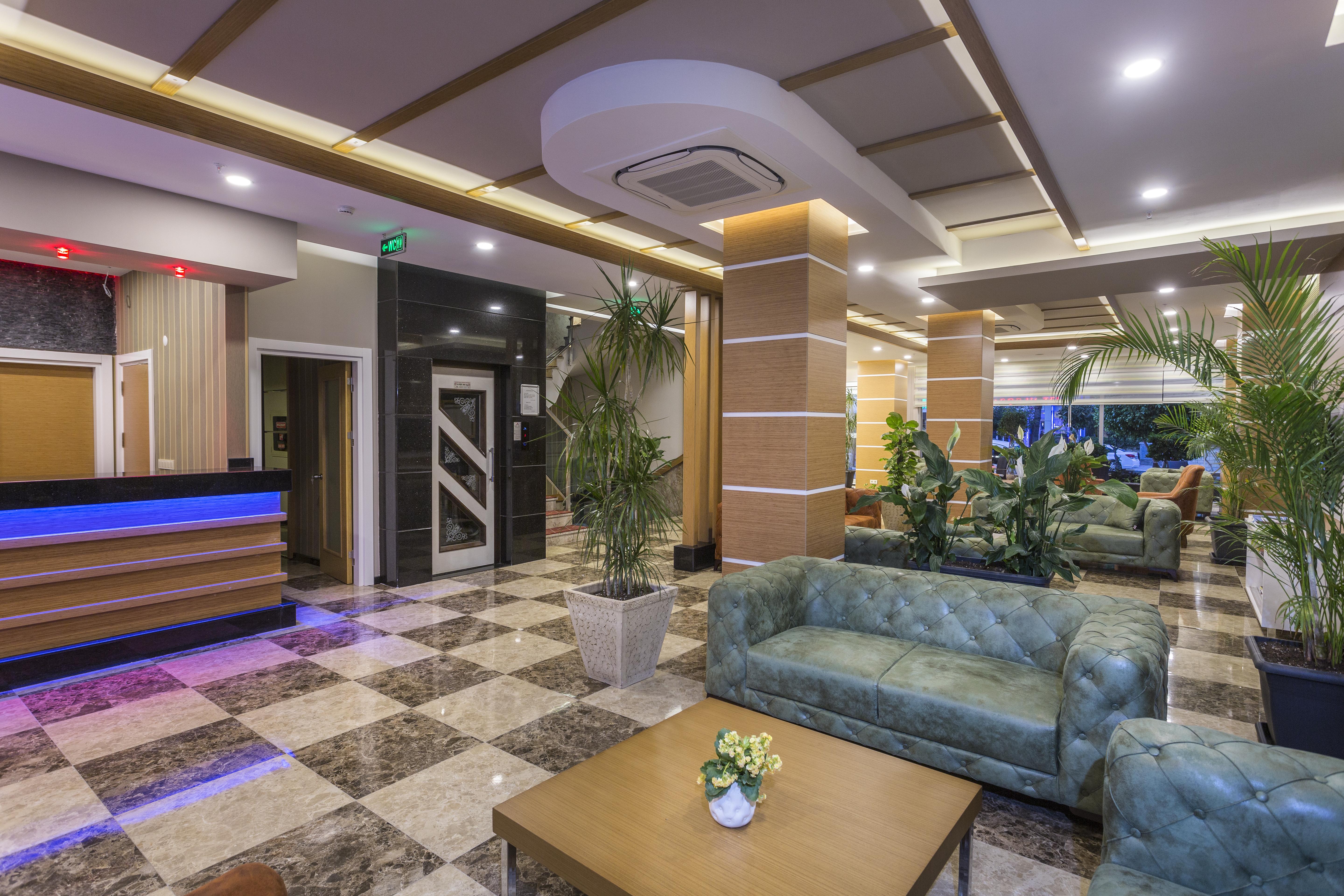 Lonicera City Hotel Аланія Екстер'єр фото